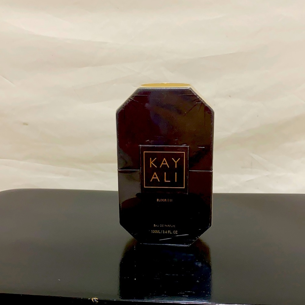 Kayali Elixir II perfume